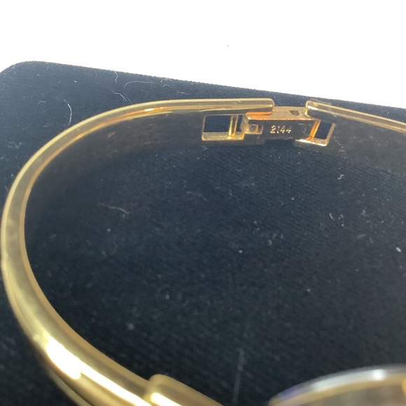 GIVENCHY Wrist watch - Picture 5 of 9